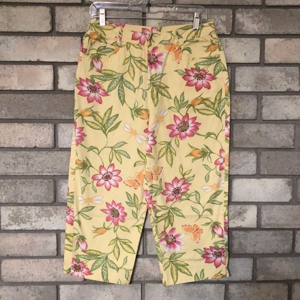 3for$20 capri pants size 10